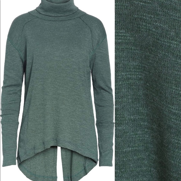 Free People Split Back Top - Picture 3 of 4